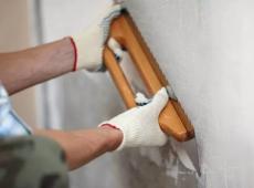Как выровнять стены в квартире своими руками: материалы и инструменты для работы в квартире самому